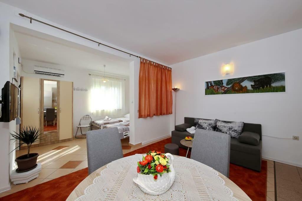 Studio Apartment Visnjik Zadar Ngoại thất bức ảnh